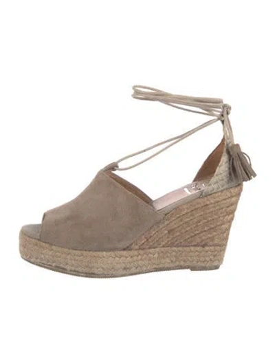 Pre-owned Kanna Suede Pumps In Neutrals