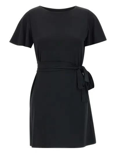 Kaos Crepe-texture Dress