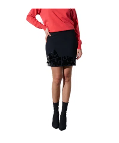 Kaos Skirt In Black