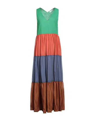Kaos Long Dresses In Green