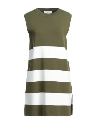 Kaos Short Dresses In Green