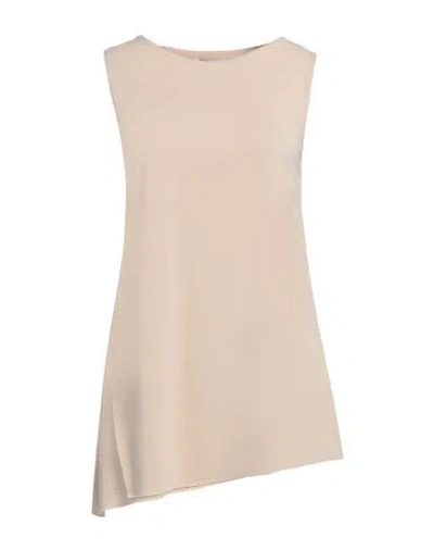 Kaos Top  Woman Color White
