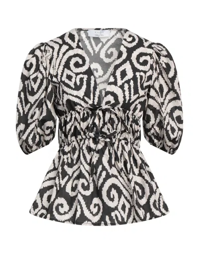 Kaos Blouses In Black