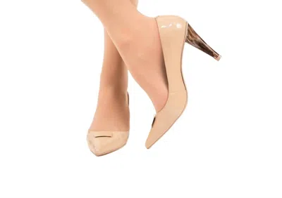 Kara Mac Shoes Women Prima Pump - Dark Woodgrain Heel In Nude Patent Leather In Neutral