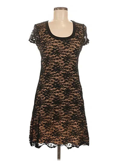 Pre-owned Karen Kane Casual Dress In Brown