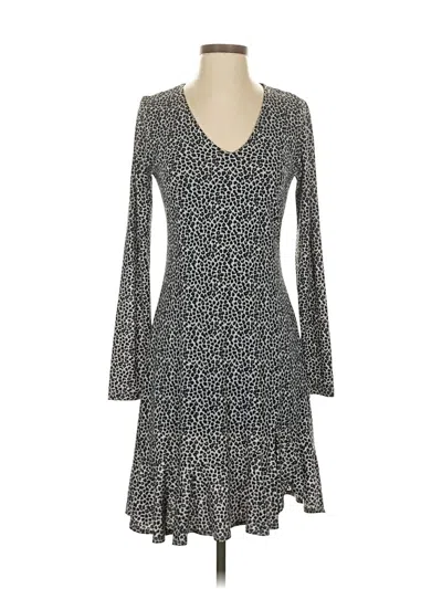 Pre-owned Karen Kane Casual Dress In Gray