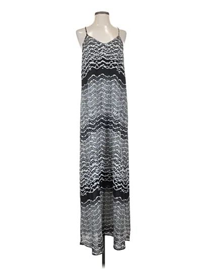 Pre-owned Karen Kane Casual Dress In Silver