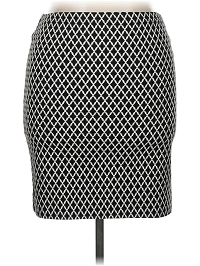Pre-owned Karen Kane Casual Skirt In Black