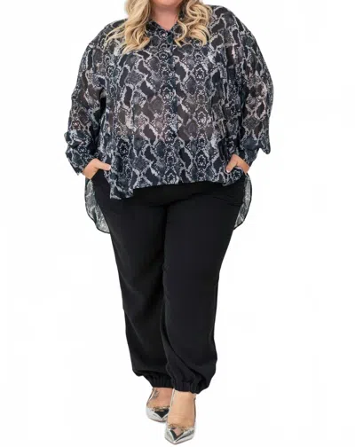 Karen Kane Crepe Relaxed Ankle Pants - Plus In Black