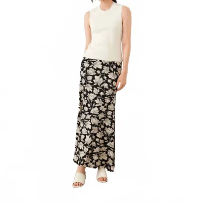 Karen Kane Flare Floral Midi Skirt In Black
