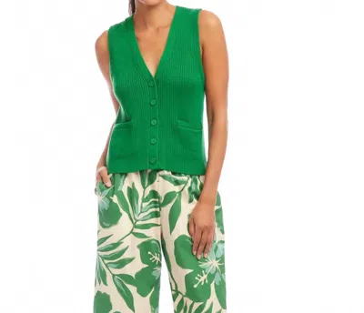 Karen Kane Ribbed Button Sweater Vest In Emerald In Gold