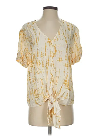 Karen Kane Short Sleeve Blouse In Gold