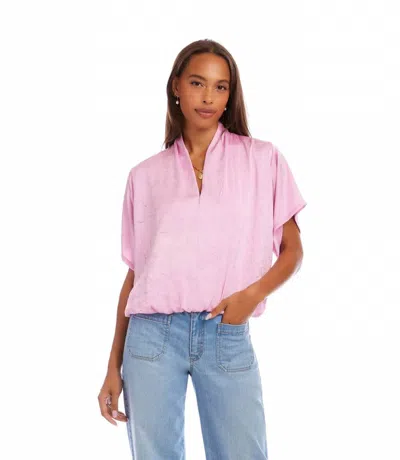 Karen Kane Crushed Satin V-neck Top In Pink