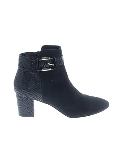 Pre-owned Karen Scott Ankle Boots In Black