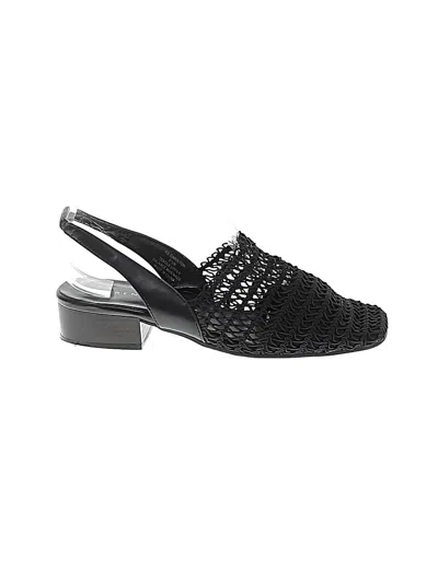 Pre-owned Karen Scott Flats In Black