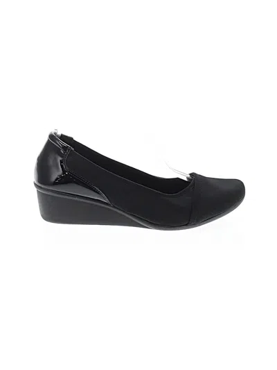 Pre-owned Karen Scott Wedges In Black