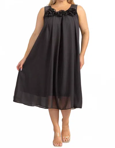 Karen T Design Sleeveless A-line Midi Dress With Floral Detail In Black