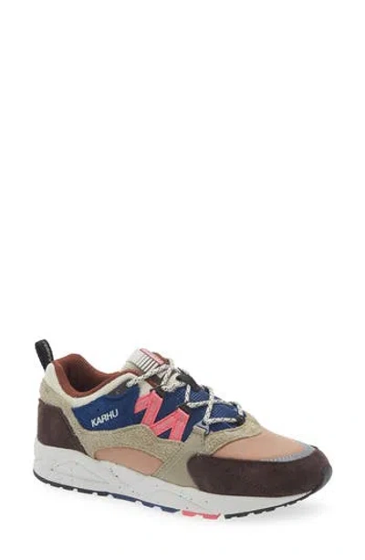 Karhu Gender Inclusive Fusion 2.0 Sneaker In Mole / Pink Lemonade