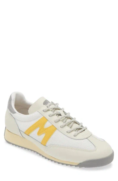 Karhu Gender Inclusive Mestari Sneaker In Yellow