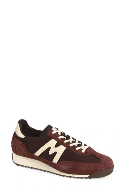 Karhu Gender Inclusive Mestari Sneaker In Marron/cloud Cream