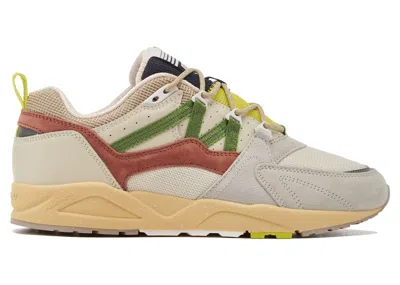 Pre-owned Karhu Men's  Fusion 2.0 Sneakers In Lily White/piquant Green