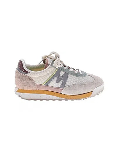Pre-owned Karhu Sneakers In Gray
