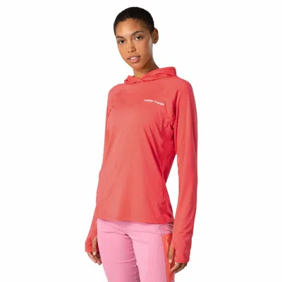 Kari Traa Sanne Sunshirt Long Sleeve Top In Candy Coral In Red