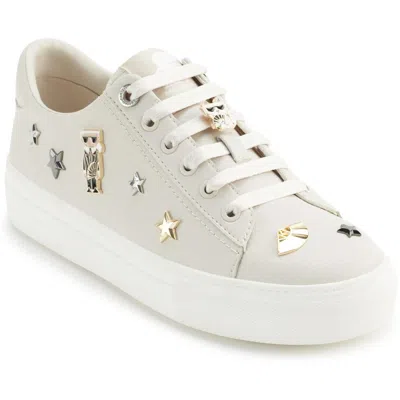 Karl Lagerfeld Cate Fan Womens Lace-up Leather Casual And Fashion Sneakers In Soft White/ Stars