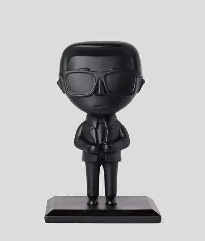 Karl Lagerfeld Ikon Statue