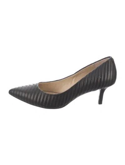 Pre-owned Karl Lagerfeld Leather Pumps In Black