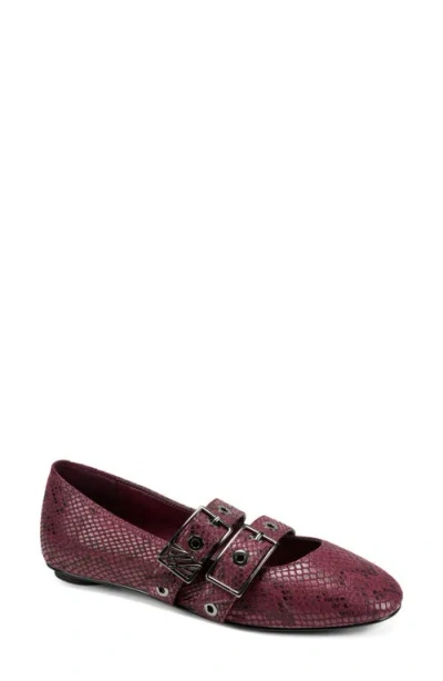 Karl Lagerfeld Paris Ashlyn Double Band Flat In Burgundy