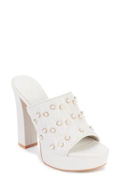 Karl Lagerfeld Aviva Platform Sandal In White