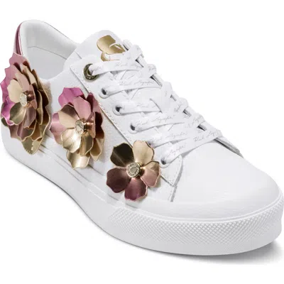 Karl Lagerfeld Paris Georgia Sneaker In White