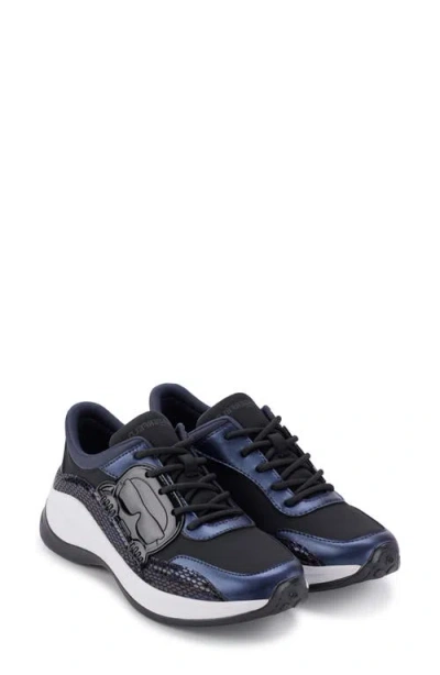 Karl Lagerfeld Paris Lace Up Sneaker In White,black