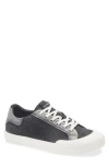 Karl Lagerfeld Paris Low Top Sneaker In Black