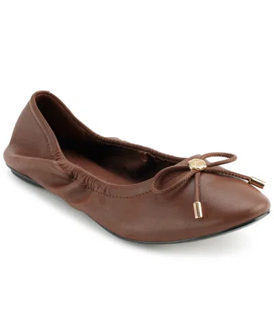 KARL LAGERFELD WOMEN'S VELMA ALMOND TOE BALLET FLATS