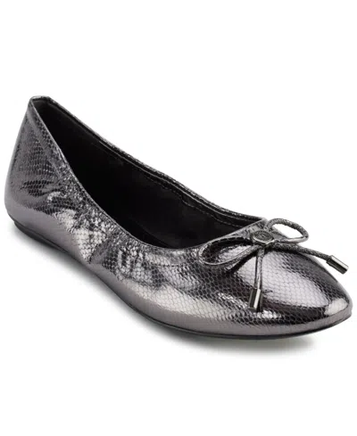 KARL LAGERFELD WOMEN'S VELMA ALMOND TOE BALLET FLATS