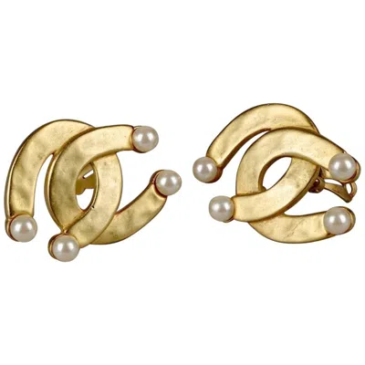 Pre-owned Karl Lagerfeld Vintage  Double Horseshoe Pearl Earrings In Sand