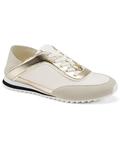 Karl Lagerfeld Paris Anelise Sneaker In White
