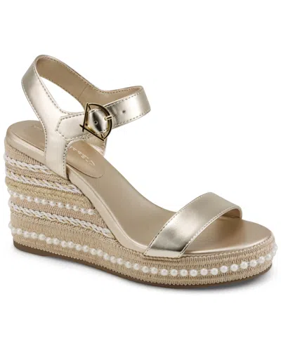 Karl Lagerfeld Women's Calzona Round Toe Wedge Sandals In Gold