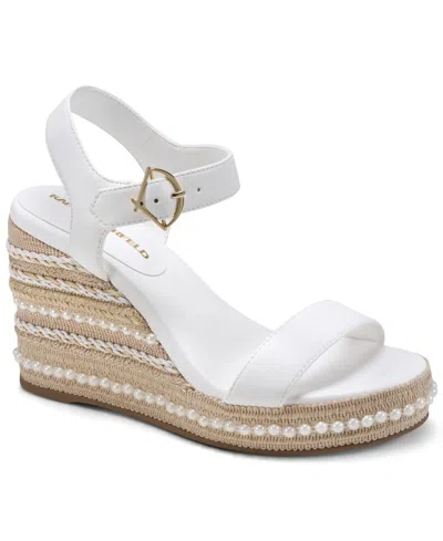 Karl Lagerfeld Women's Calzona Round Toe Wedge Sandals In White