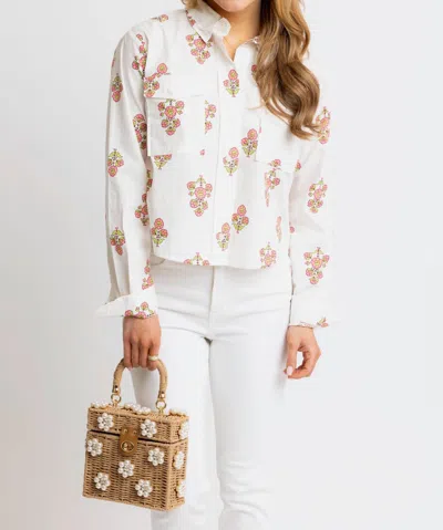 Karlie Floral Pocket Camp Top In Beige In White