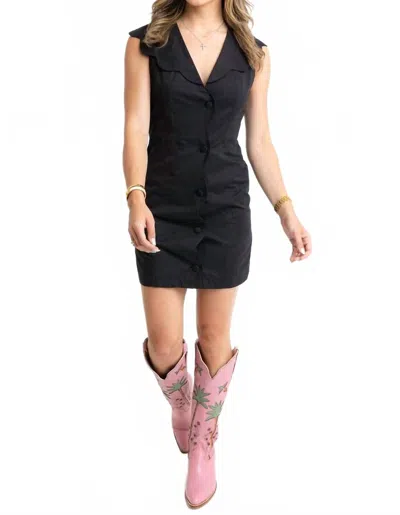 Karlie Scallop Neck Sleeveless Dress In Black