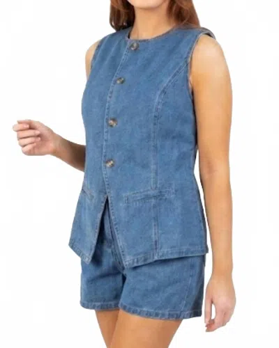 Karlie Sleeveless Denim Set In Blue