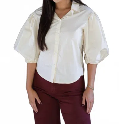 Karlie Solid Poplin Button Top In Ivory In White