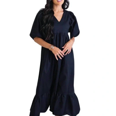 Karlie Solid Poplin V-neck Maxi Dress In Black
