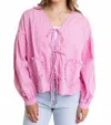 Karlie Vintage Heart Top In Pink In Pink