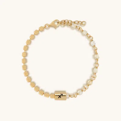 Karma And Luck Adventurous Optimist Sagittarius Citrine Bracelet In Gold