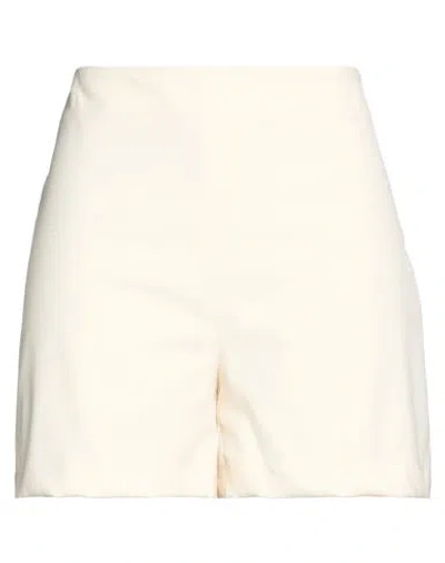Kartika Woman Shorts & Bermuda Shorts Off White Size 8 Polyester, Viscose, Elastane