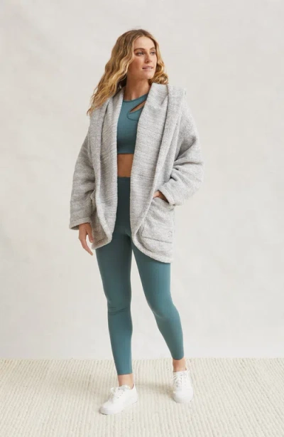 Kashwere Apparel Womens Oversized Coat In Stone Creme